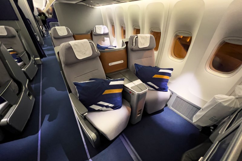 Flight review: Lufthansa from Singapore to Frankfurt in Business